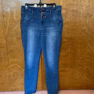 Refuge Jeans